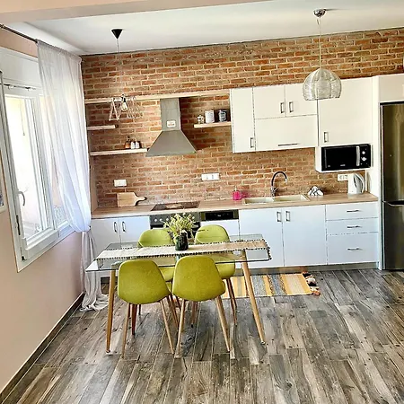 Viverefelix - Mare Liberum Apartmán Kavala