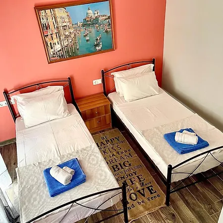 Viverefelix - Mare Liberum * Kavala